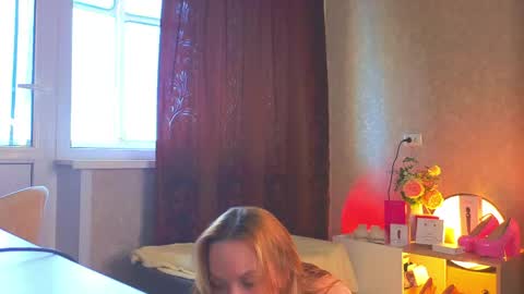 Snapshot of eva_sinn chatting on 06-08-26, 01:11 Hi there i am Eva and i wish create a nice community with you so join my Ticket Show for more pleasure online show from 06-08-26, 01:11