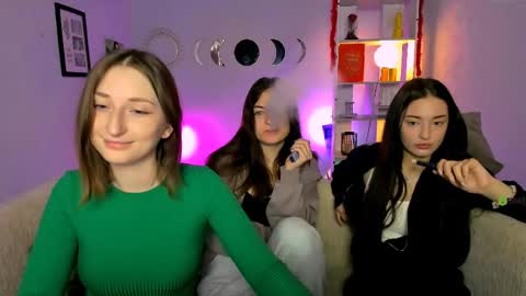 Eva online show from 04-28-26, 05:45