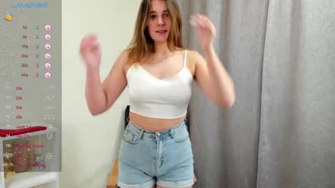 Snapshot of eva_toy chatting on 12-11-24, 03:13 eva_toy online show from 12-11-24, 03:13