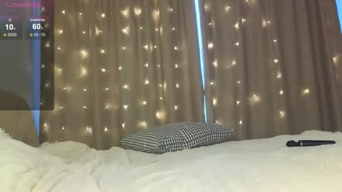 Hello Im Eva online show from 12-23-24, 09:59