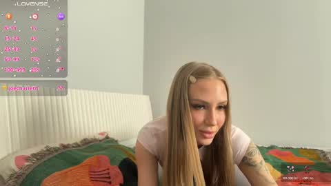 Hello Im Eva online show from 04-27-26, 05:05