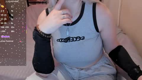 Snapshot of eva_zero chatting on 06-04-26, 12:33 Eva online show from 06-04-26, 12:33