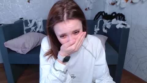 Eva online show from 10-27-25, 07:01