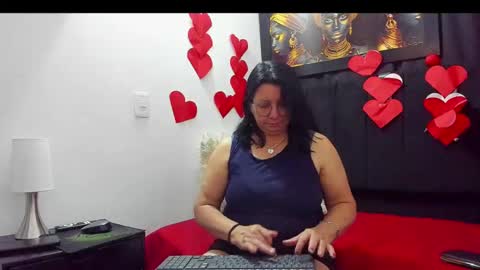 Eva online show from 02-17-25, 09:41