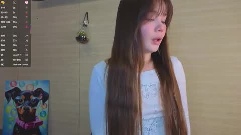 Hi my name is Eva welcome online show from 10-09-25, 06:00