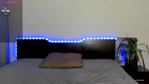 Eva online show from 10-01-25, 12:44