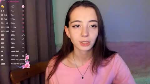 Snapshot of evabradly chatting on 11-20-25, 07:13 evabradly online show from 11-20-25, 07:13