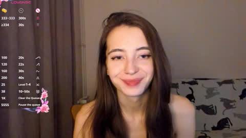 Snapshot of evabradly chatting on 11-30-25, 07:18 evabradly online show from 11-30-25, 07:18