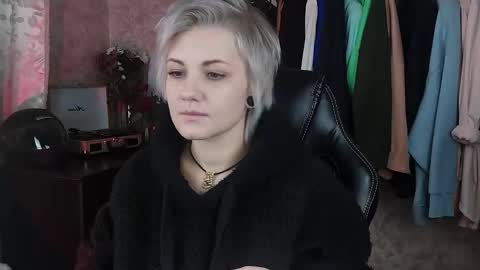 Eva Brownie online show from 01-29-25, 08:18