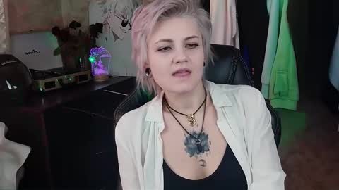 Eva Brownie online show from 02-04-25, 11:38