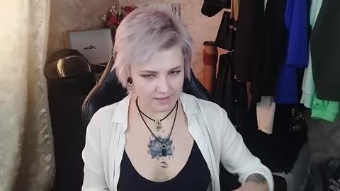 Eva Brownie online show from 02-18-25, 11:33