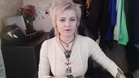 Eva Brownie online show from 02-21-25, 09:24