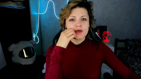 Eva Brownie online show from 12-15-25, 04:33