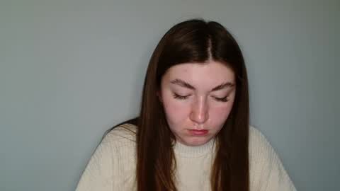 Evachaturbatte online show from 04-28-26, 04:39