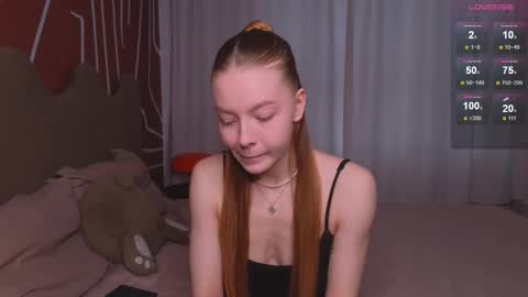 Snapshot of evacroan chatting on 11-19-25, 09:09 Eva online show from 11-19-25, 09:09