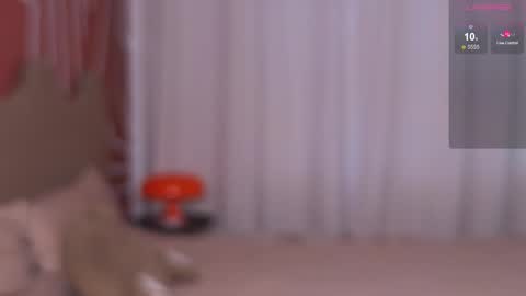 Snapshot of evacroan chatting on 11-24-25, 10:48 Eva online show from 11-24-25, 10:48