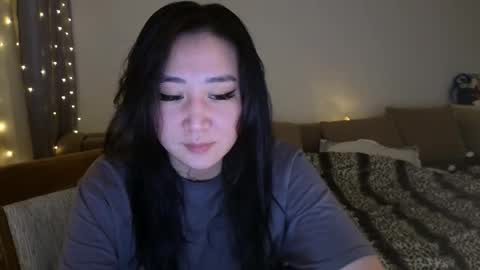 Eva online show from 12-14-25, 01:27