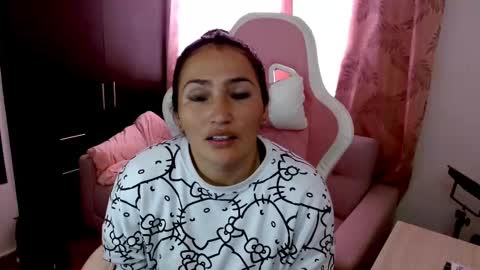 Snapshot of evagrays chatting on 03-03-25, 08:43 Eva online show from 03-03-25, 08:43