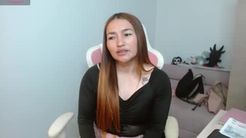 Snapshot of evagrays chatting on 02-02-26, 05:22 Eva online show from 02-02-26, 05:22