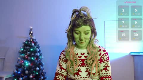 Snapshot of evahailey_ chatting on 12-26-24, 03:27 Eva online show from 12-26-24, 03:27