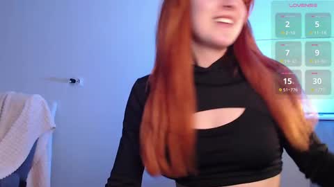 Snapshot of evahailey_ chatting on 03-01-25, 07:51 Eva online show from 03-01-25, 07:51