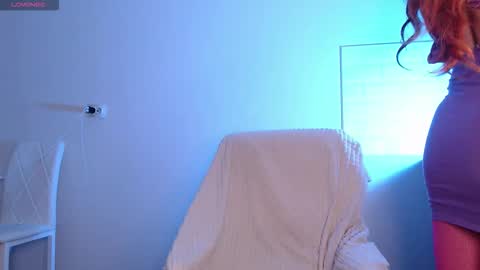 Snapshot of evahailey_ chatting on 11-11-25, 02:44 Eva online show from 11-11-25, 02:44