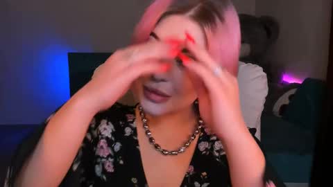 Eva online show from 12-16-24, 10:03