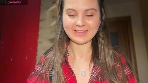 EvaHazard online show from 02-15-25, 04:56