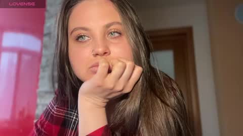 EvaHazard online show from 03-02-25, 01:05