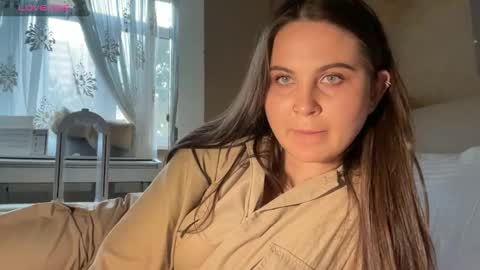 EvaHazard online show from 10-03-25, 01:52