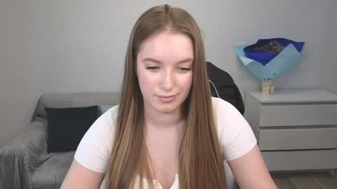 Eva online show from 12-18-24, 08:42