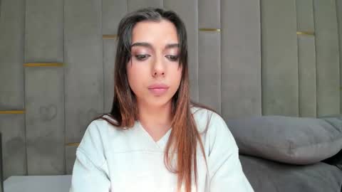 EVA online show from 09-21-25, 10:06