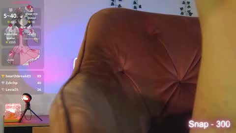 Snapshot of evalone2 chatting on 03-08-26, 02:04 Eva online show from 03-08-26, 02:04