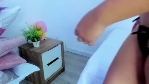  Eva Luna online show from 02-25-25, 08:41