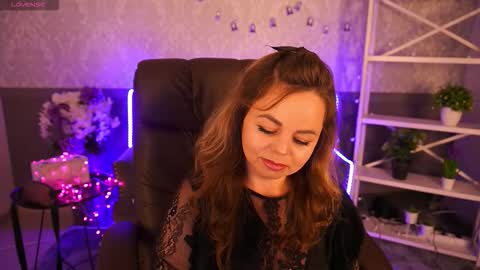 Snapshot of evaminni chatting on 11-05-25, 02:06 EvaMinni online show from 11-05-25, 02:06