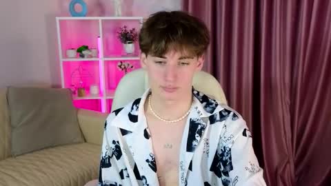 Snapshot of evan__joy chatting on 02-25-26, 10:08 Evan online show from 02-25-26, 10:08