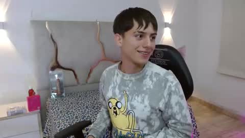 evan_tay online show from 02-28-26, 03:18