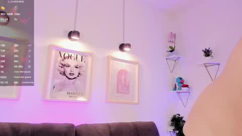 Evan voss  help me get 200 likesindependent model online show from 09-17-25, 11:23