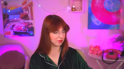 Snapshot of evanellson chatting on 01-07-25, 08:56 Eva online show from 01-07-25, 08:56