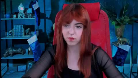 Snapshot of evanellson chatting on 01-09-25, 07:42 Eva online show from 01-09-25, 07:42