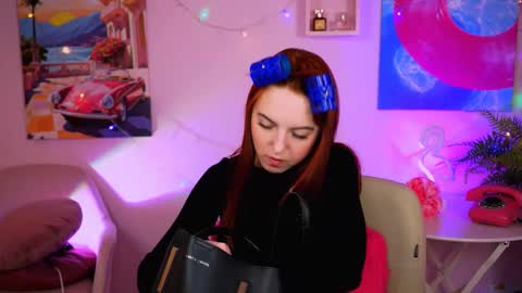 Snapshot of evanellson chatting on 01-24-25, 08:44 Eva online show from 01-24-25, 08:44