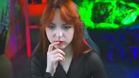 Snapshot of evanellson chatting on 01-30-25, 08:43 Eva online show from 01-30-25, 08:43