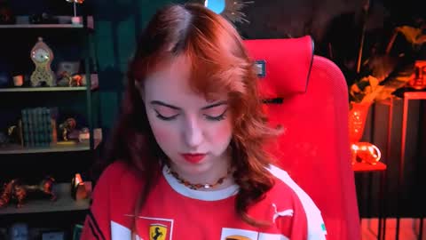 Snapshot of evanellson chatting on 02-18-25, 03:21 Eva online show from 02-18-25, 03:21