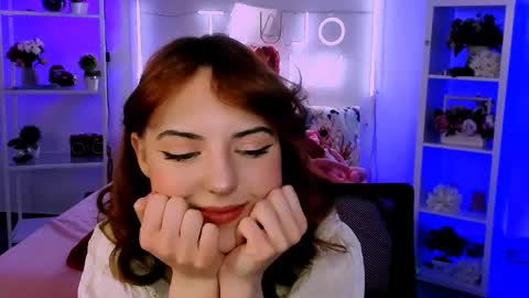 Snapshot of evanellson chatting on 02-20-25, 06:46 Eva online show from 02-20-25, 06:46