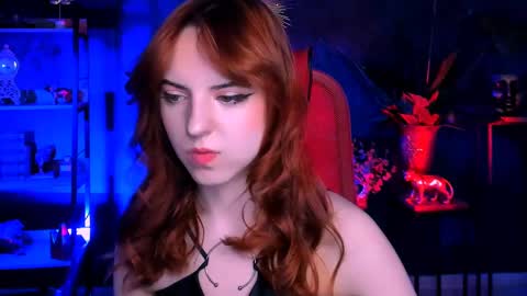 Snapshot of evanellson chatting on 03-07-25, 08:00 Eva online show from 03-07-25, 08:00