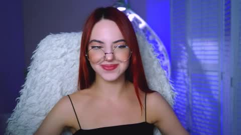 Snapshot of evanellson chatting on 09-18-25, 12:18 Eva online show from 09-18-25, 12:18