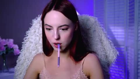 Snapshot of evanellson chatting on 10-15-25, 12:05 Eva online show from 10-15-25, 12:05