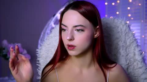 Snapshot of evanellson chatting on 10-20-25, 08:37 Eva online show from 10-20-25, 08:37