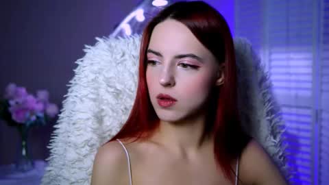 Snapshot of evanellson chatting on 10-22-25, 12:27 Eva online show from 10-22-25, 12:27