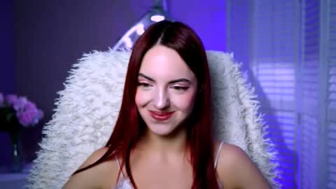 Snapshot of evanellson chatting on 10-23-25, 08:35 Eva online show from 10-23-25, 08:35